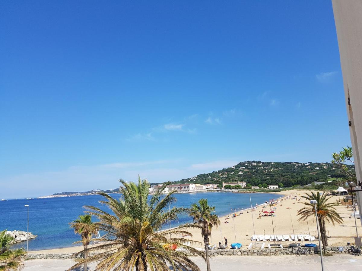 Magnifique 2 pièces vue port et mer Cogolin Esterno foto